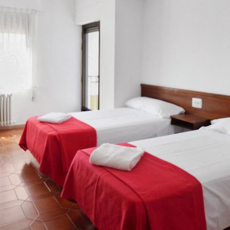 Hostal La Torre Benicàssim Extérieur photo