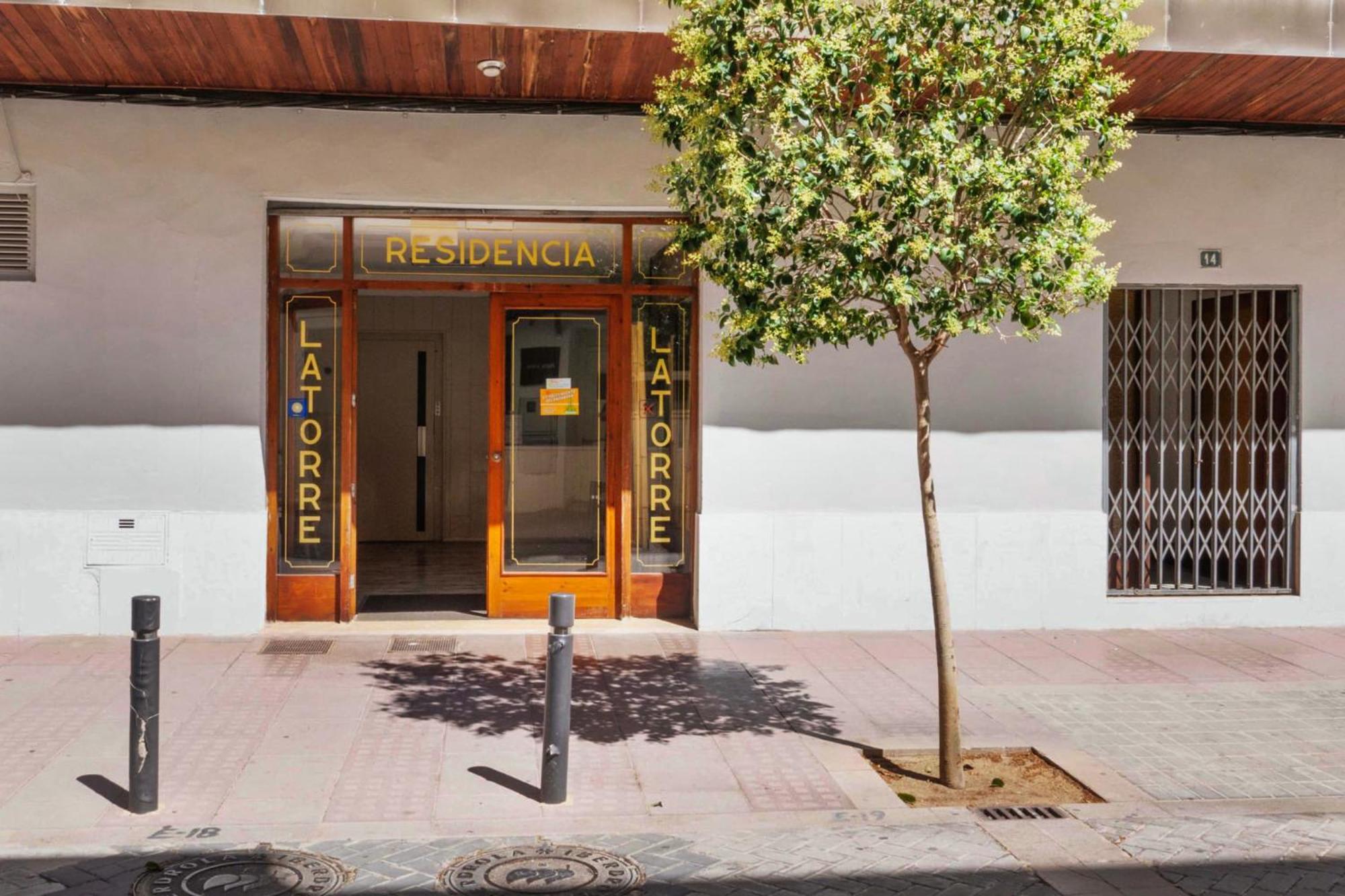Hostal La Torre Benicàssim Extérieur photo