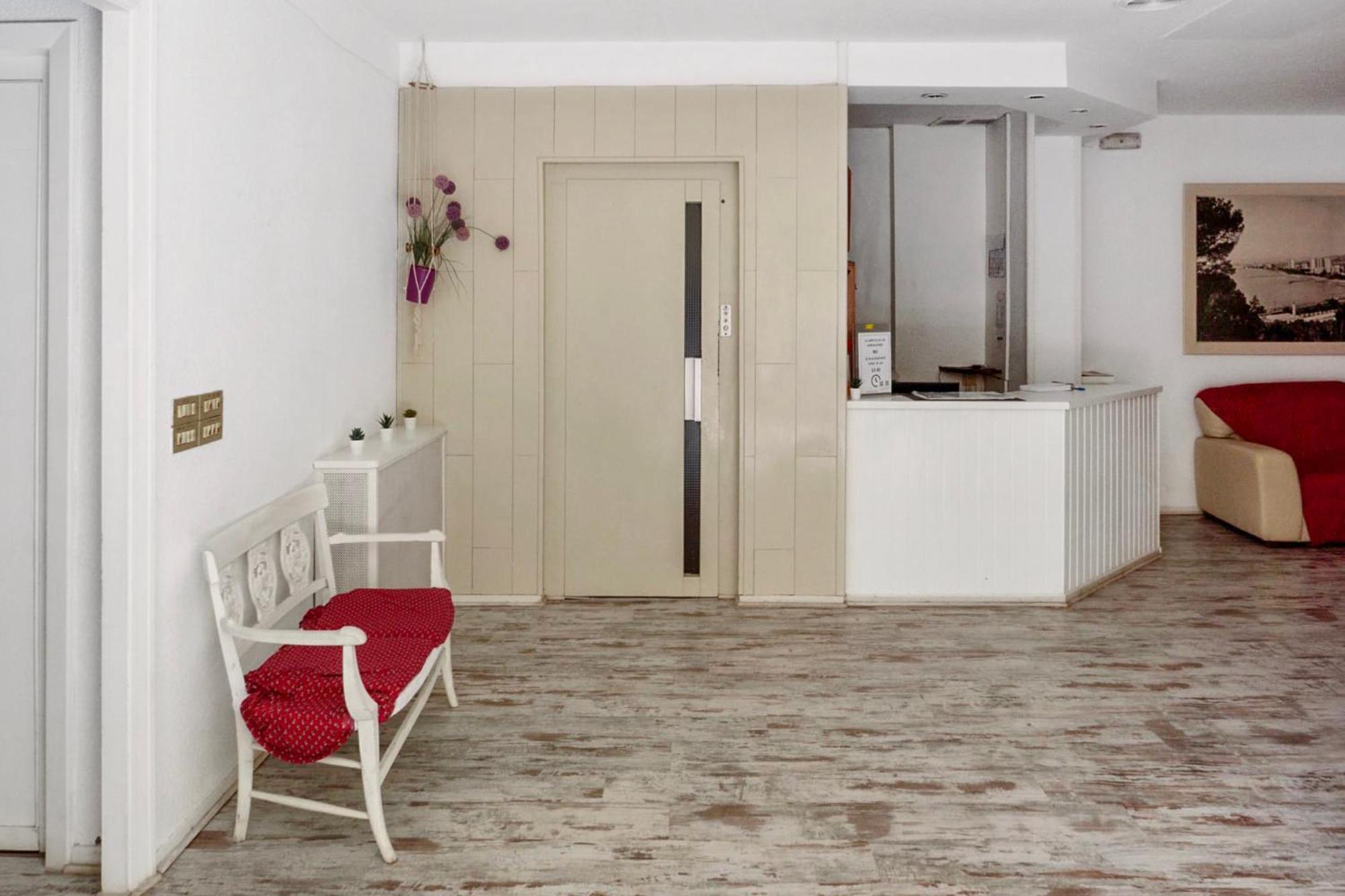 Hostal La Torre Benicàssim Extérieur photo